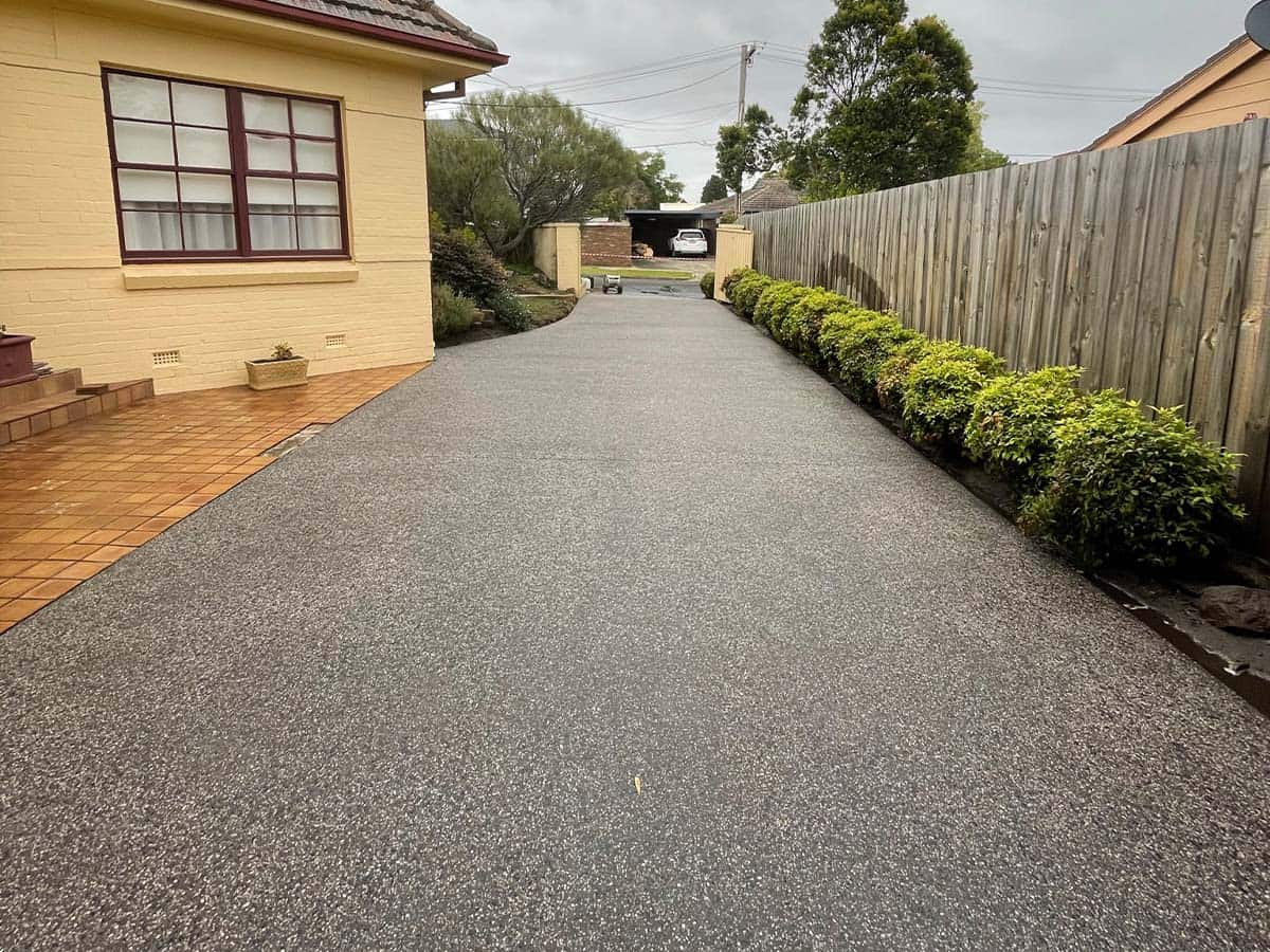 When to Repair or Replace Your Concrete Driveway