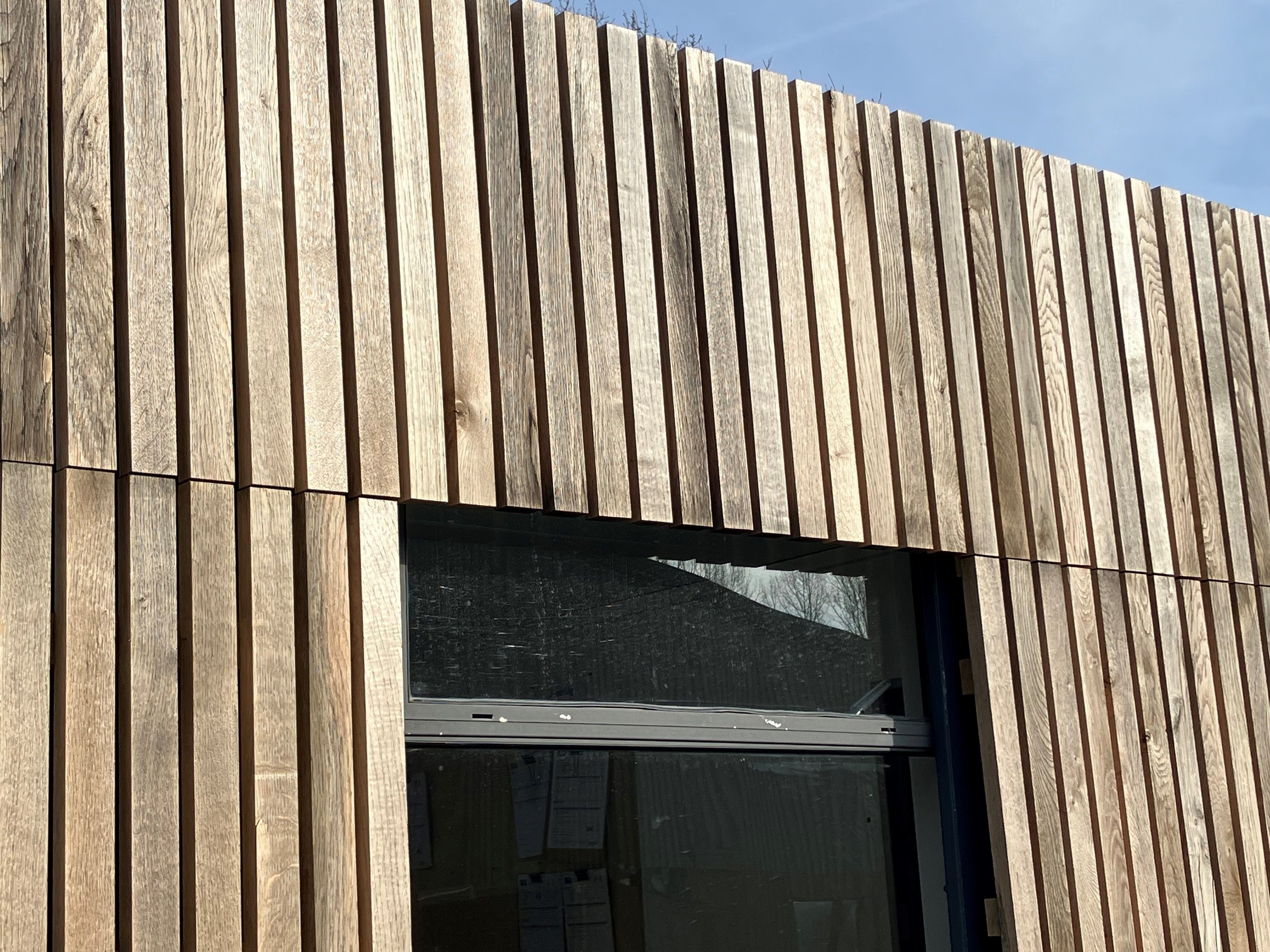 Transform Your Space with Premium Oak Cladding – Timeless Style & Durability